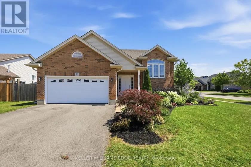 Detached at 33 JANE STREET, West Lincoln (Smithville)