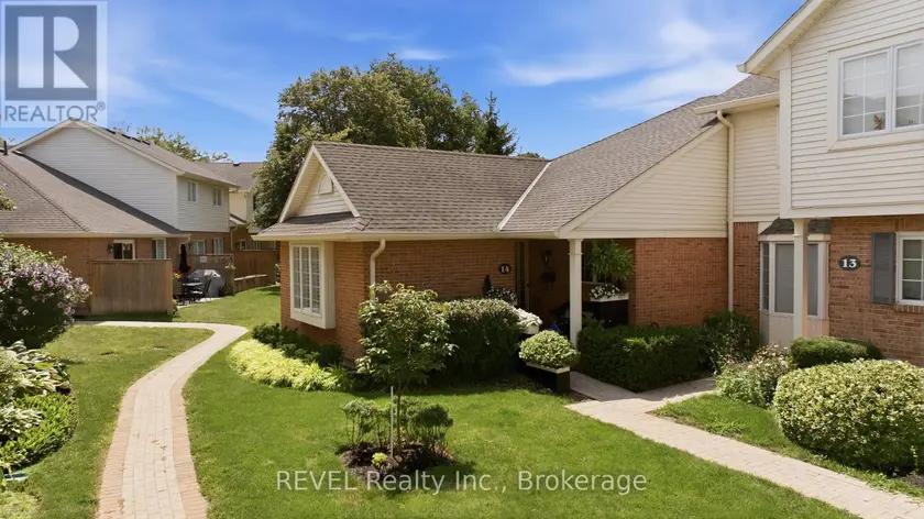Townhouse at 14 - 275 PELHAM ROAD, St. Catharines