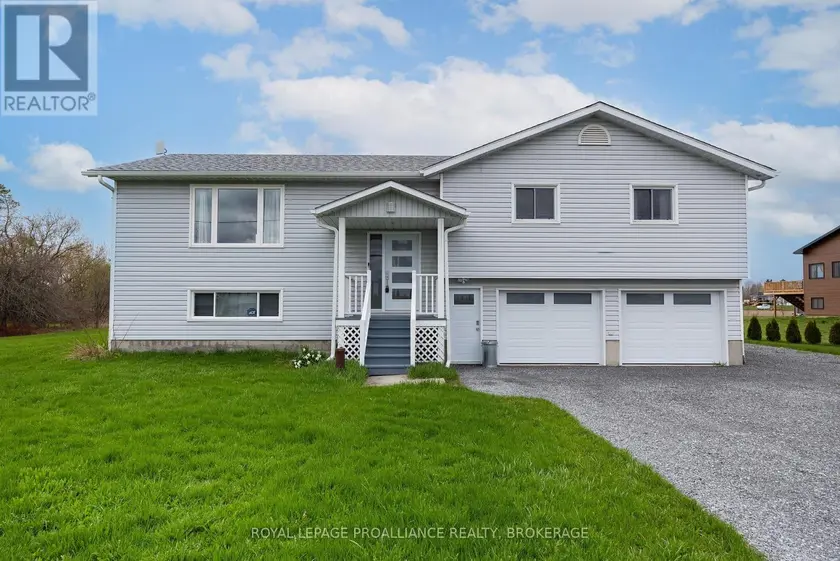 Detached at 4318 COUNTY ROAD 6, Stone Mills