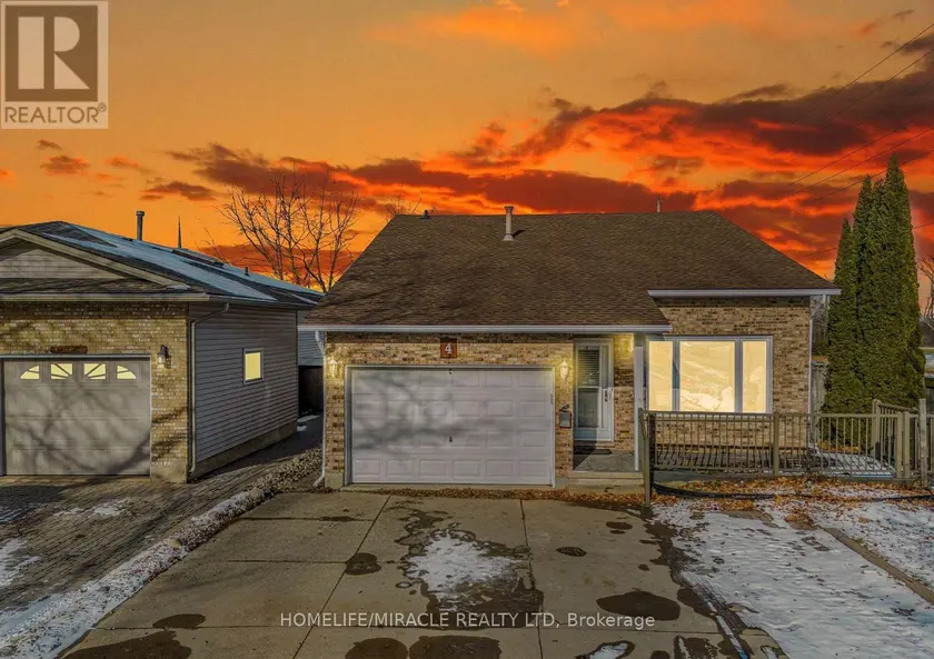 Detached at 4 EASTWOOD DRIVE, Welland