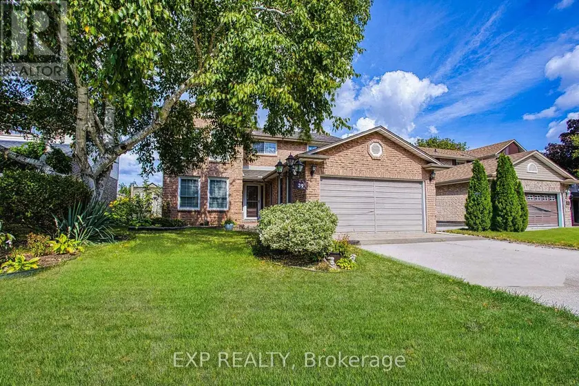 Detached at 39 AINSWORTH STREET, Hamilton