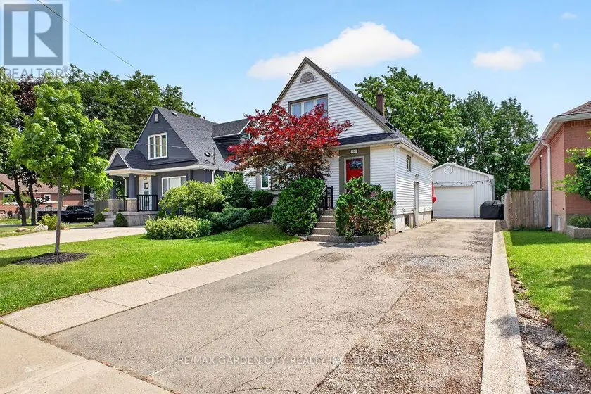 Detached at LOWER - 191 EAST 43RD STREET, Hamilton