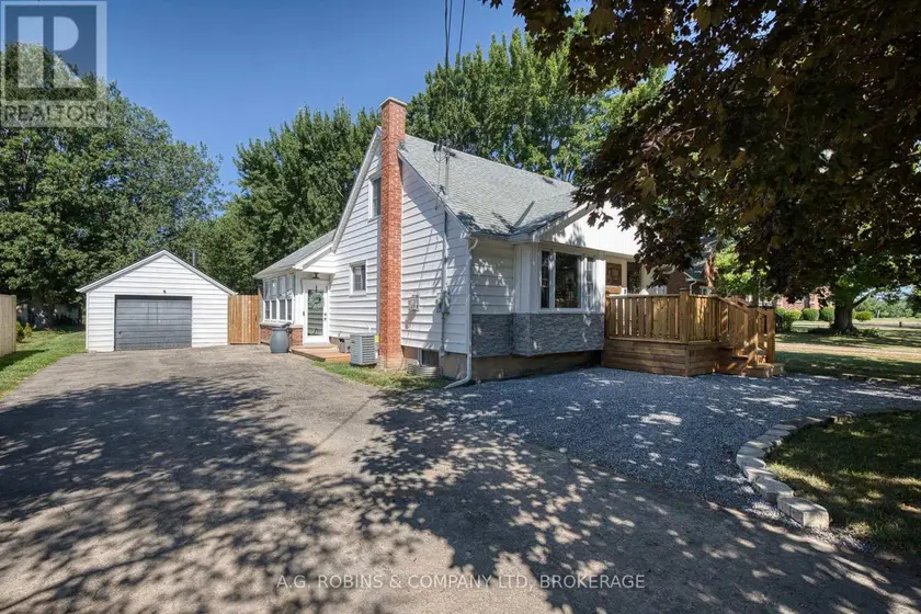 Detached at 972 SILVER BAY ROAD, Port Colborne