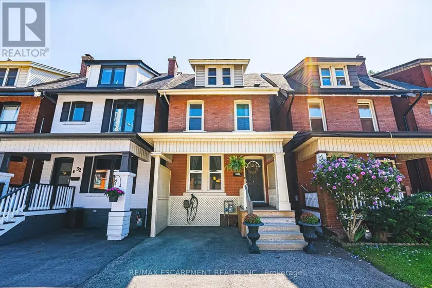 Detached at 30 CUMBERLAND AVENUE, Hamilton