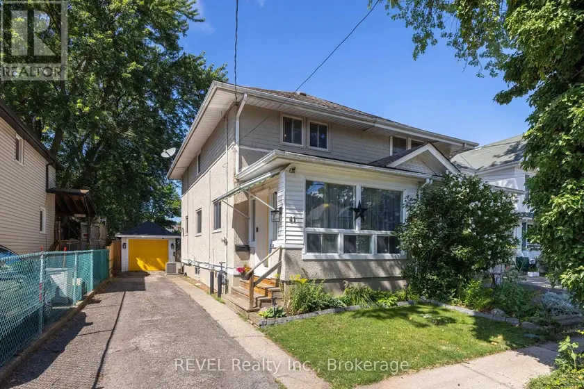 Semi-Detached/Link at 41 OTTAWA STREET, St. Catharines (Downtown)