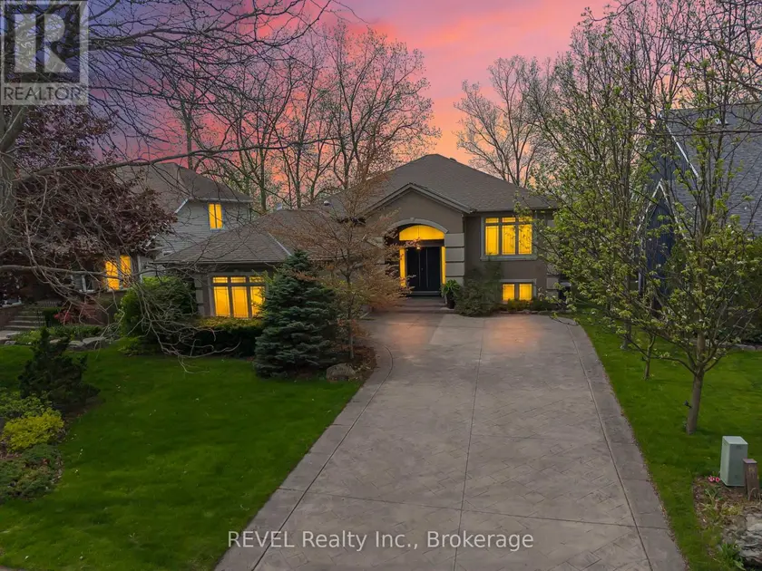 Detached at 661 CLARENCE STREET, Port Colborne