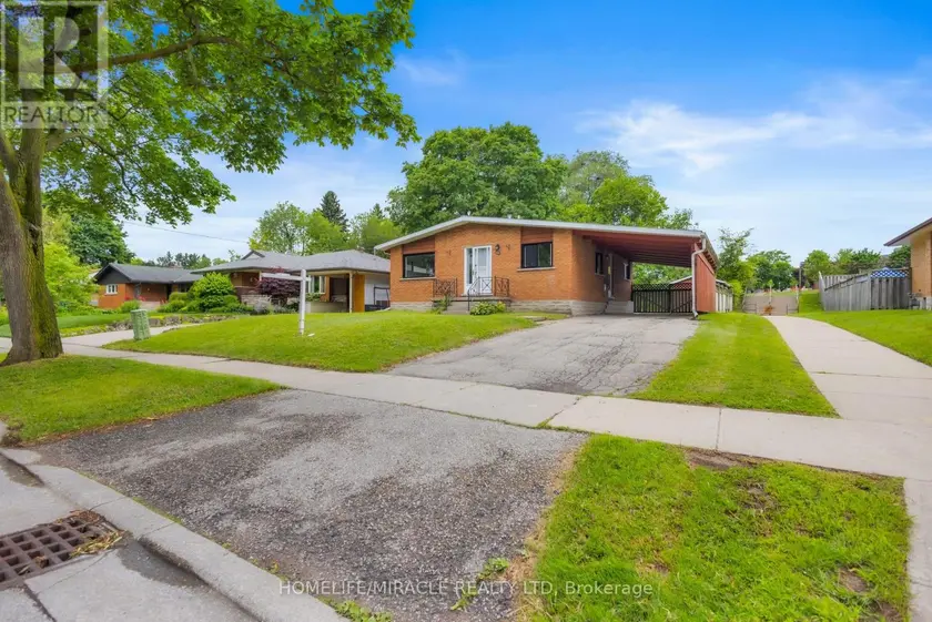 Detached at 72 MASSEY AVENUE, Kitchener