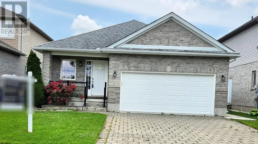 Detached at 3191 SINGLETON AVENUE, London South