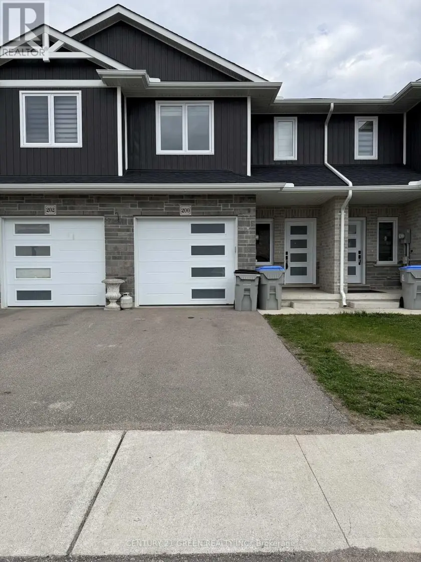 Townhouse at 200 HOOPER STREET, St. Marys