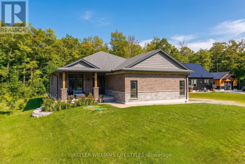 Detached at 74358 DRIFTWOOD DRIVE, Bluewater