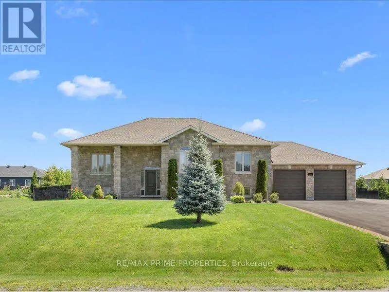 Detached at 3421 SUMMERBREEZE DRIVE, Ottawa