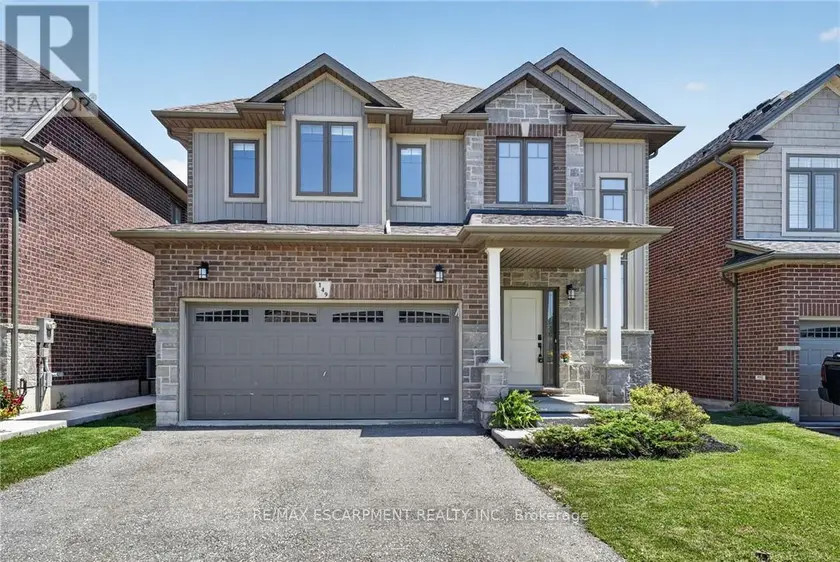Detached at 149 DENNIS DRIVE, West Lincoln