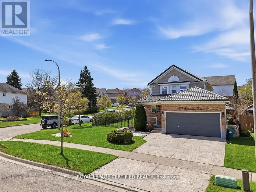 Detached at 209 BRIARMEADOW DRIVE, Kitchener