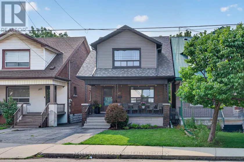 Detached at 147 MELROSE AVENUE N, Hamilton