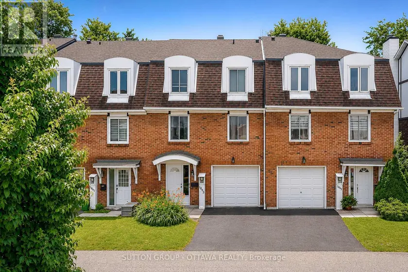 Townhouse at 39 - 1803 AXMINSTER COURT, Ottawa