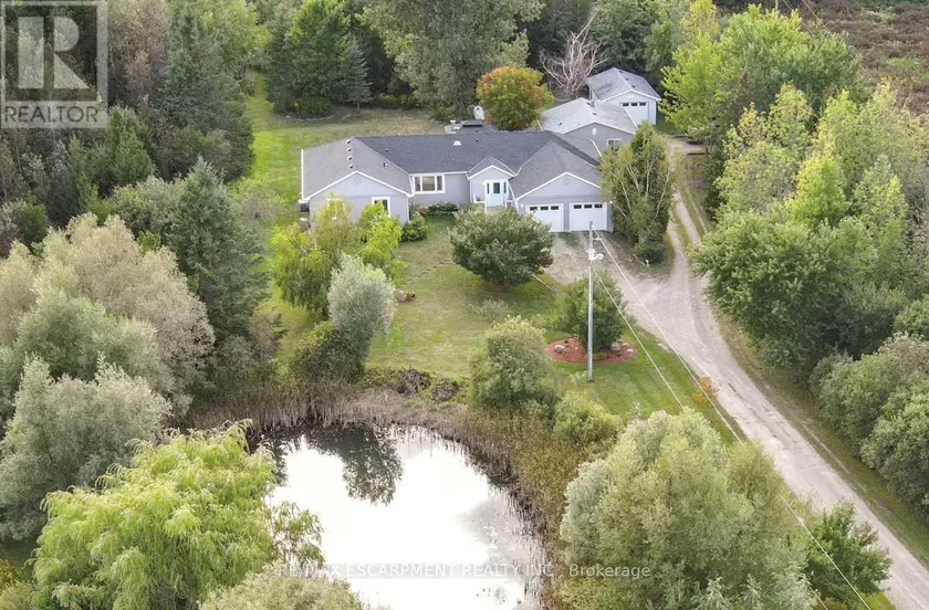 Detached at 555118 MONO AMARANTH TOWNLINE, Mono