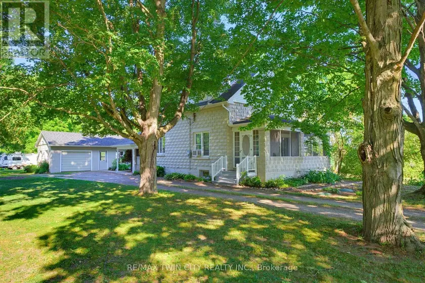 Detached at 321 PINEHURST ROAD, Brant
