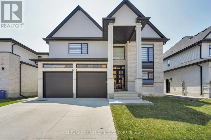 Detached at 3373 REGIMENT ROAD, London