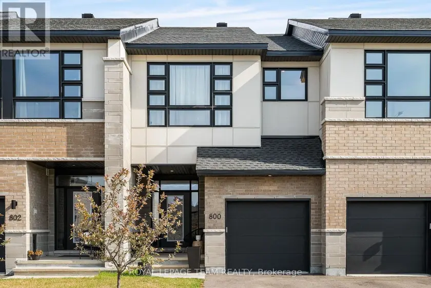 Townhouse at 800 SOLARIUM AVENUE, Ottawa