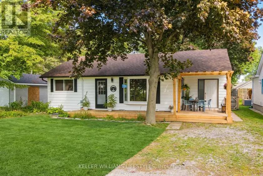 Detached at 71214 KAREN DRIVE, Bluewater