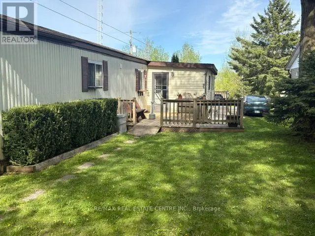 Detached at 21 MAPLE GROVE VILLAGE ROAD, Southgate