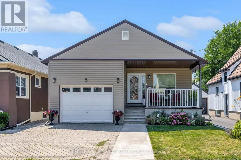 Detached at 5 BRUCE STREET, St. Catharines