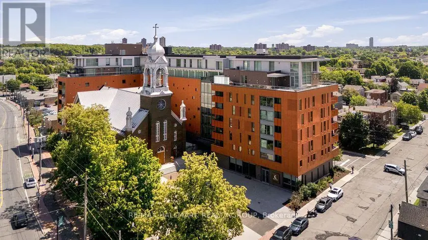 Apartment at 406 - 135 BARRETTE STREET, Ottawa