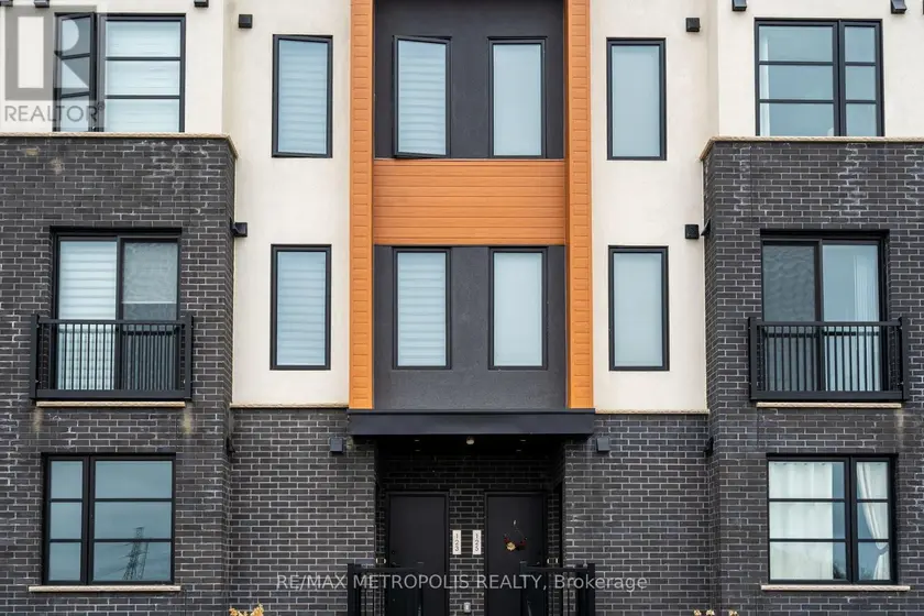 Townhouse at 121 - 3900 SAVOY STREET, London South