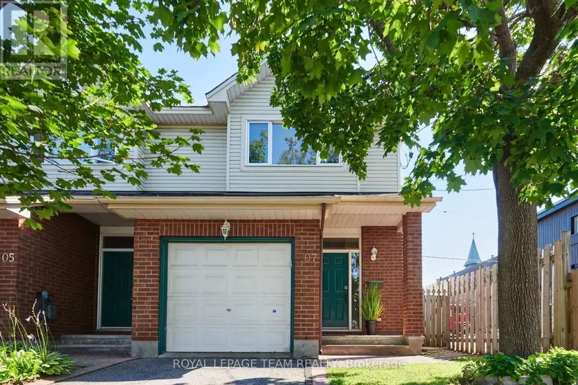 Townhouse at 307 CYR AVENUE, Ottawa