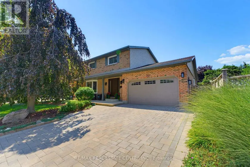 Detached at 127 MICHENER CRESCENT, Kitchener