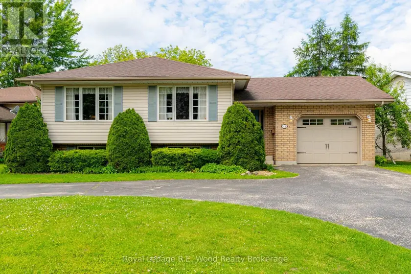 Detached at 48 ALLEN STREET, Tillsonburg
