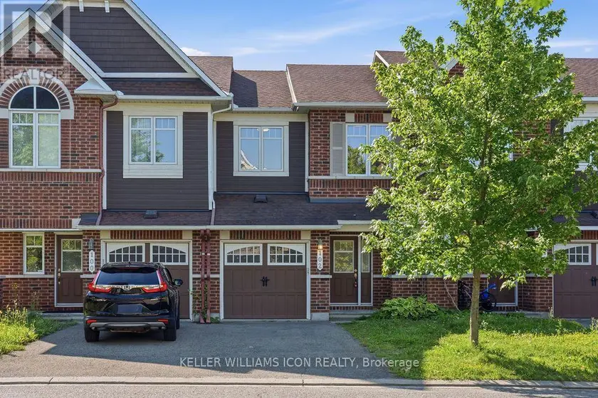 Townhouse at 102 GARRITY CRESCENT, Ottawa