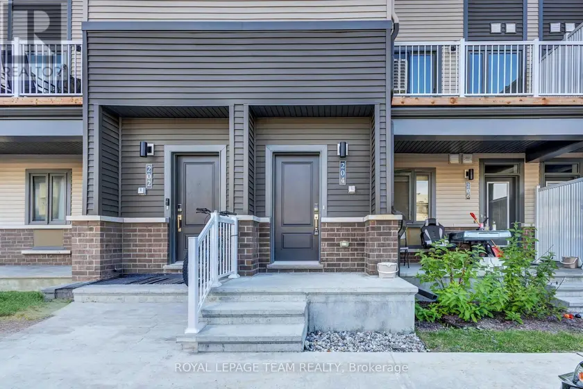Townhouse at 204 LILLIAN FREIMAN PRIVATE, Ottawa