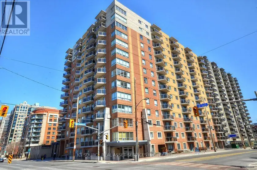 Apartment at 204 - 429 SOMERSET STREET W, Ottawa
