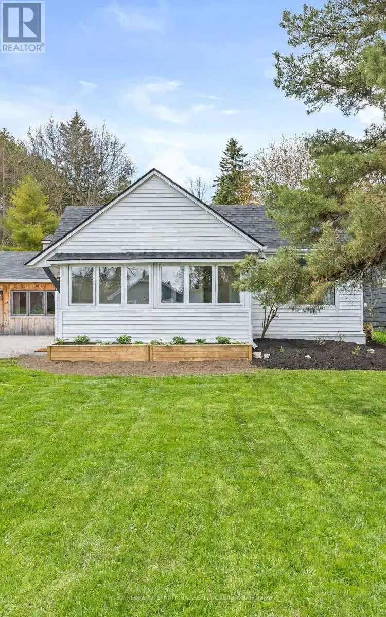 Detached at 18 MAIN STREET, Erin