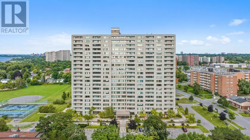 Apartment at 1010 - 2625 REGINA STREET, Ottawa