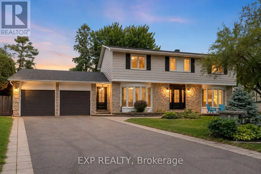 Detached at 11 ROBERTA CRESCENT, Ottawa