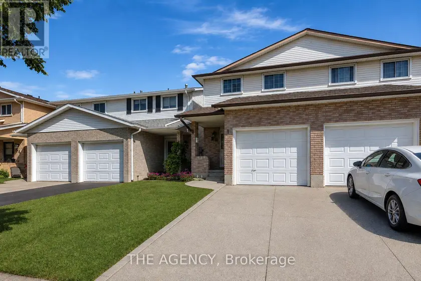 Semi-Detached/Link at 38 ATHENIA DRIVE, Hamilton