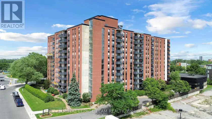 Apartment at 306 - 2951 RIVERSIDE DRIVE, Ottawa