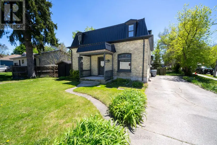 Detached at 240 MAITLAND STREET, Strathroy-Caradoc