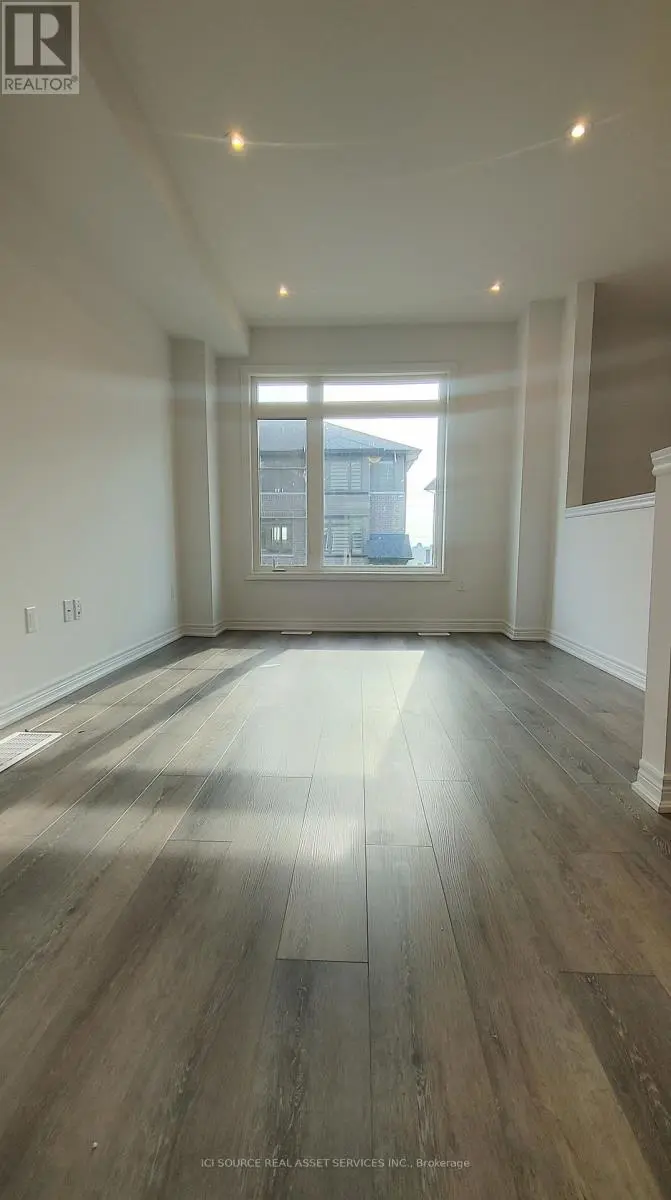 Townhouse at 65 - 120 COURT DRIVE, Brant