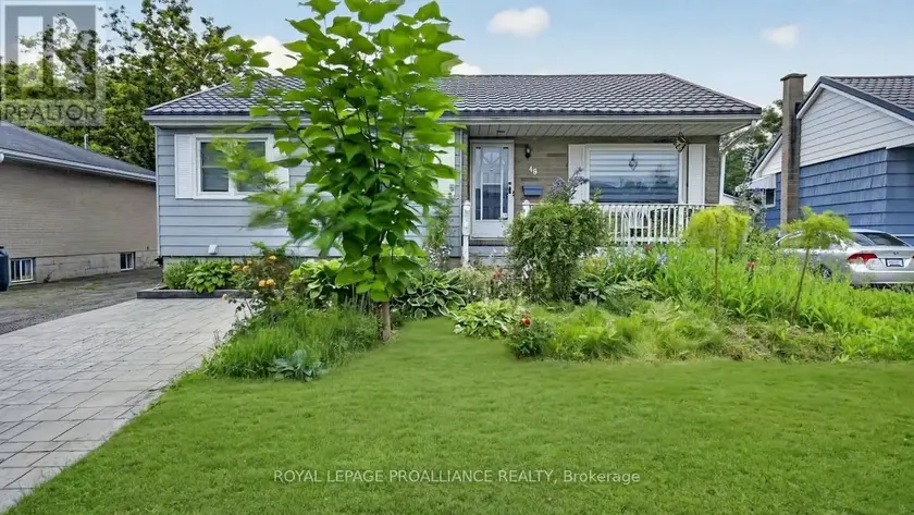 Detached at 40 ALDERSHOT AVENUE, Brockville