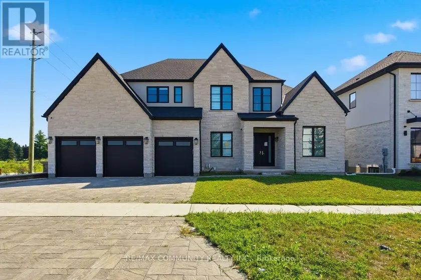 Detached at 451 WARNER TERRACE, London North