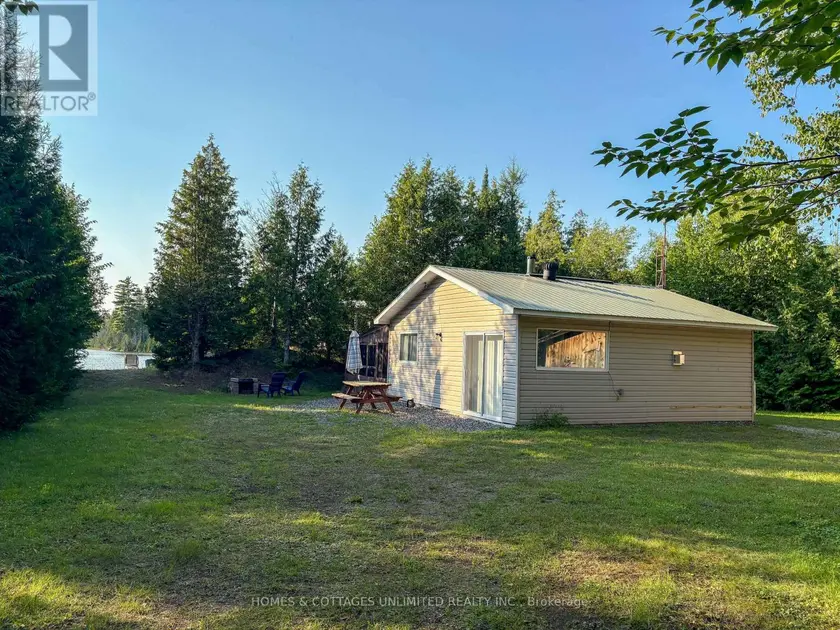 Detached at 0 OLD GOVERNMENT ROAD, Lanark Highlands