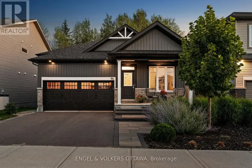 Detached at 185 BLACKHORSE DRIVE, North Grenville