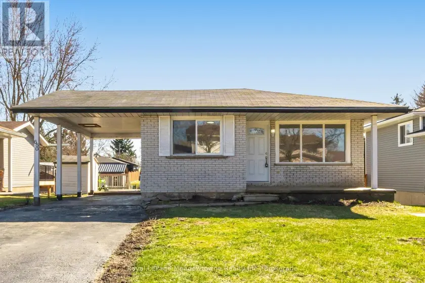 Detached at 680 RAGLAN STREET, Minto