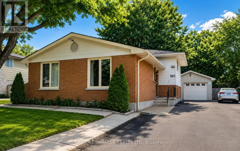 Detached at 365 BLUE FOREST DRIVE, London North