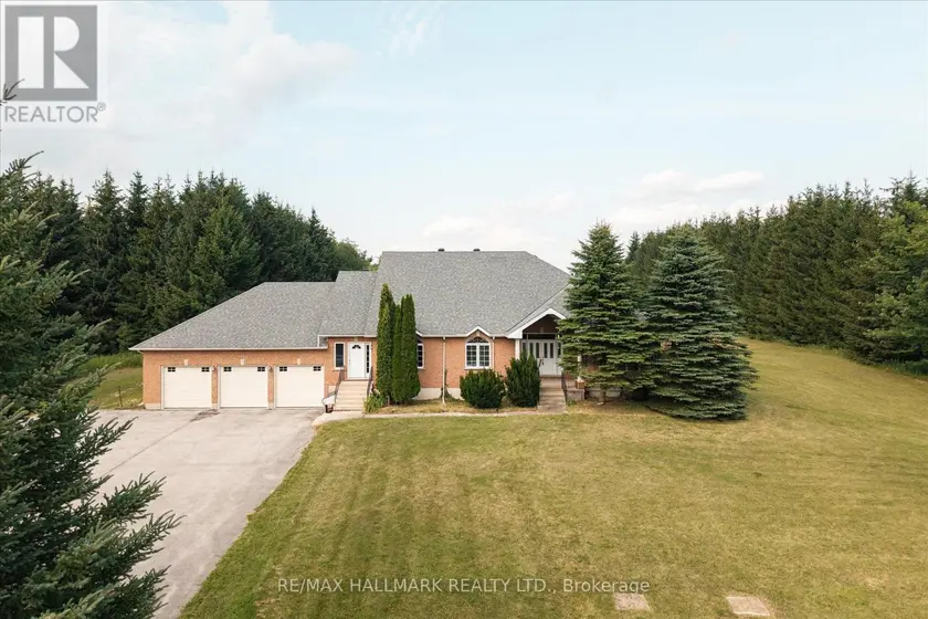Detached at 191555 13 LINE, East Garafraxa