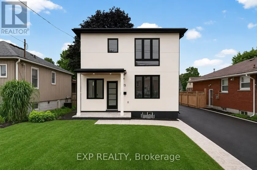Detached at 325 QUEENSDALE AVENUE E, Hamilton
