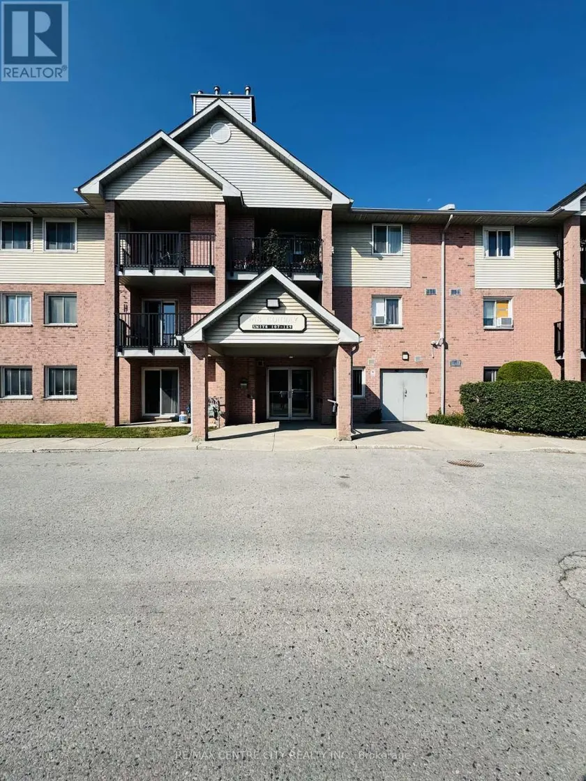 Apartment at 111 - 148 CONWAY DRIVE, London